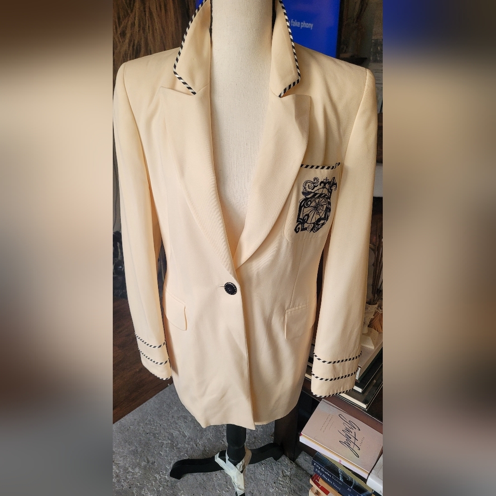 ESCADA Cream Women's Vintage Blazer